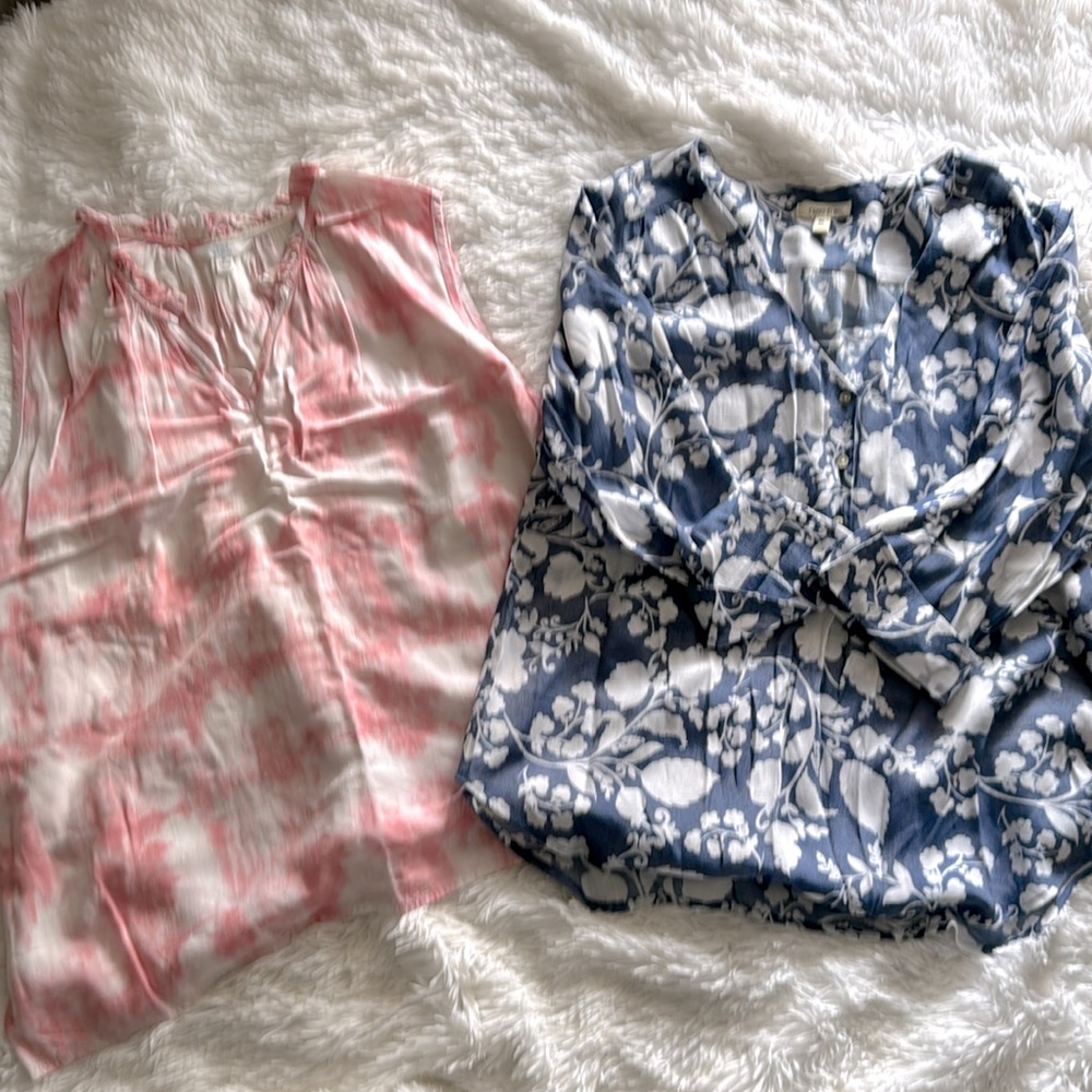 Bundle deal - Two summer tops.  Both top are light weight for the summer.